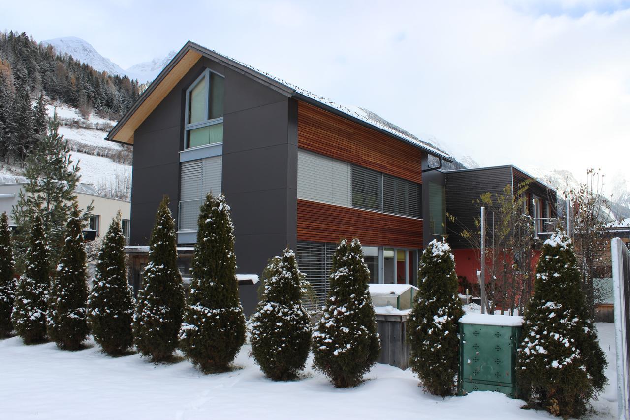 شقة Haus Arosa بيتنيو آم أرلبرغ المظهر الخارجي الصورة